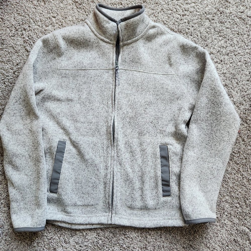 Boys Old Navy Gray Zip-up Sweatshirt size 10/12 - New without Tags